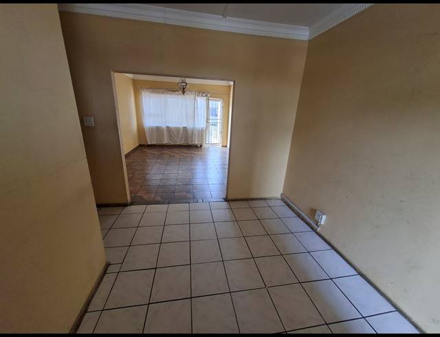 1 BEDROOM APARTMENT FOR SALE IN LAMBTON